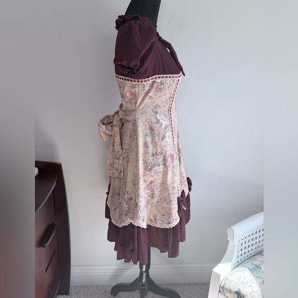 Bodyline Classic Lolita Floral Dress w/ Removable Bow – Size M - Picture 4 of 16